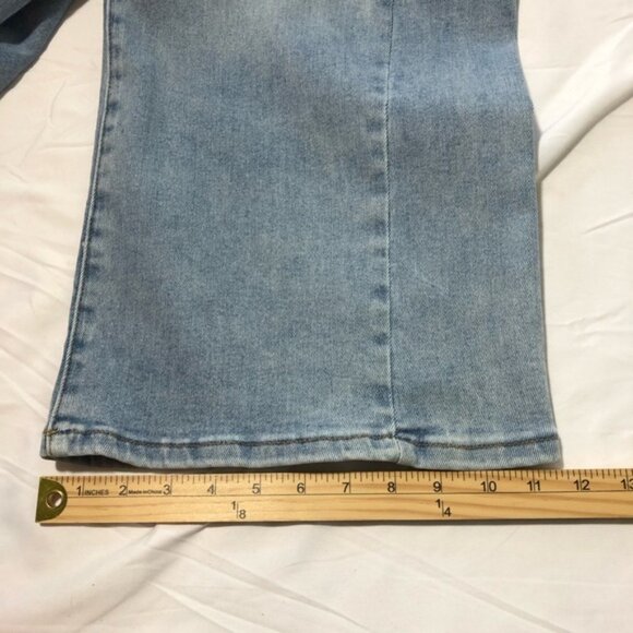 Risen Los Angeles womens super wide leg 11/30 light wash jeans NEW super soft - Picture 8 of 13